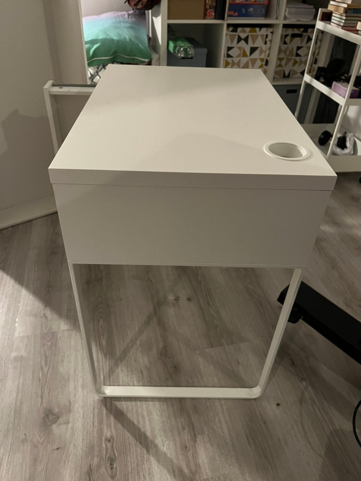Bureau ikea, Ophalen, Zo goed als nieuw, 75 cm of meer, 60 cm of meer