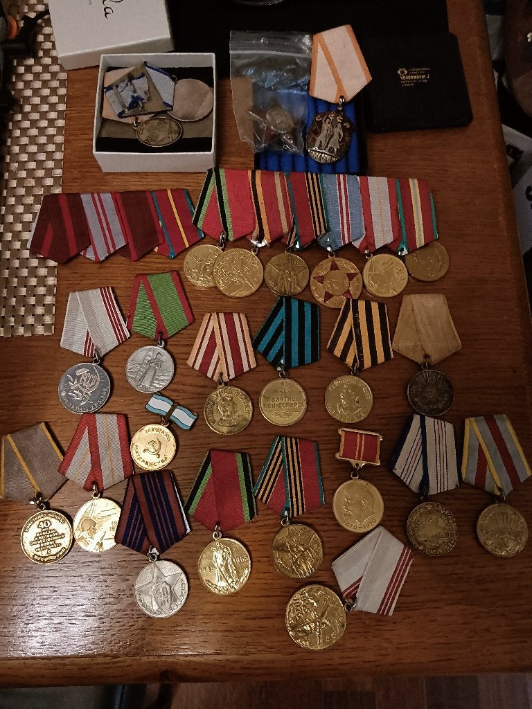 USSR medailles, Verzamelen, Ophalen, Overige gebieden, Lintje, Medaille of Wings