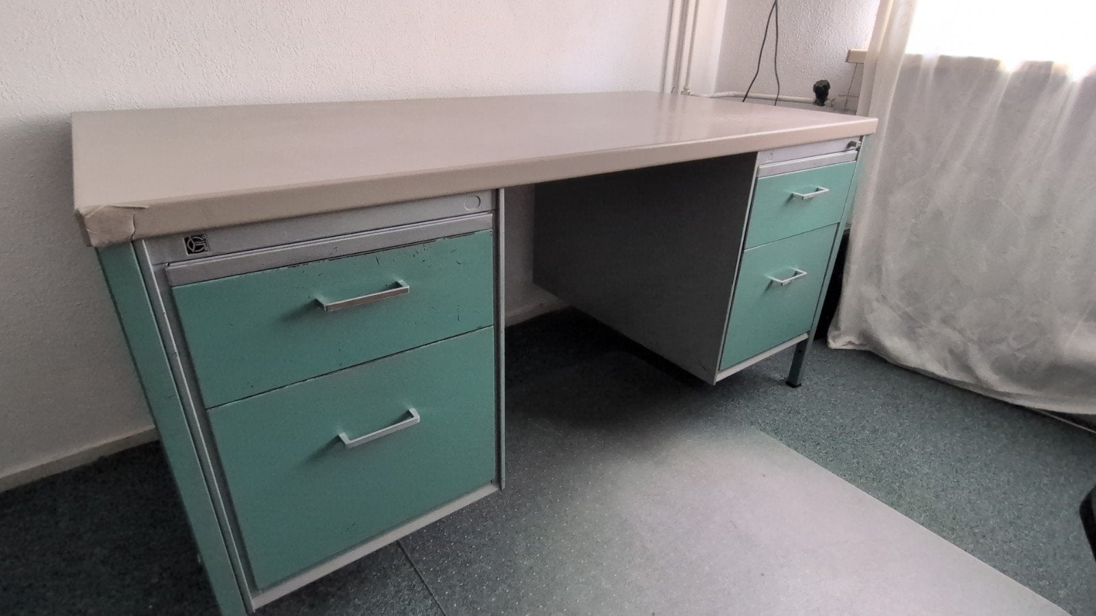 Vintage Gispen Bureau, Ophalen