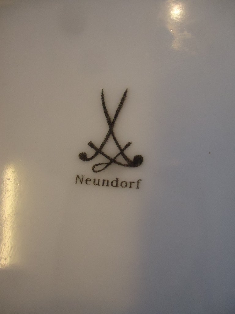 Saksen Neundorf Porselein Ei Fabergé type & kistje😍💑🎁, Antiek en Kunst, Antiek | Porselein, Ophalen of Verzenden
