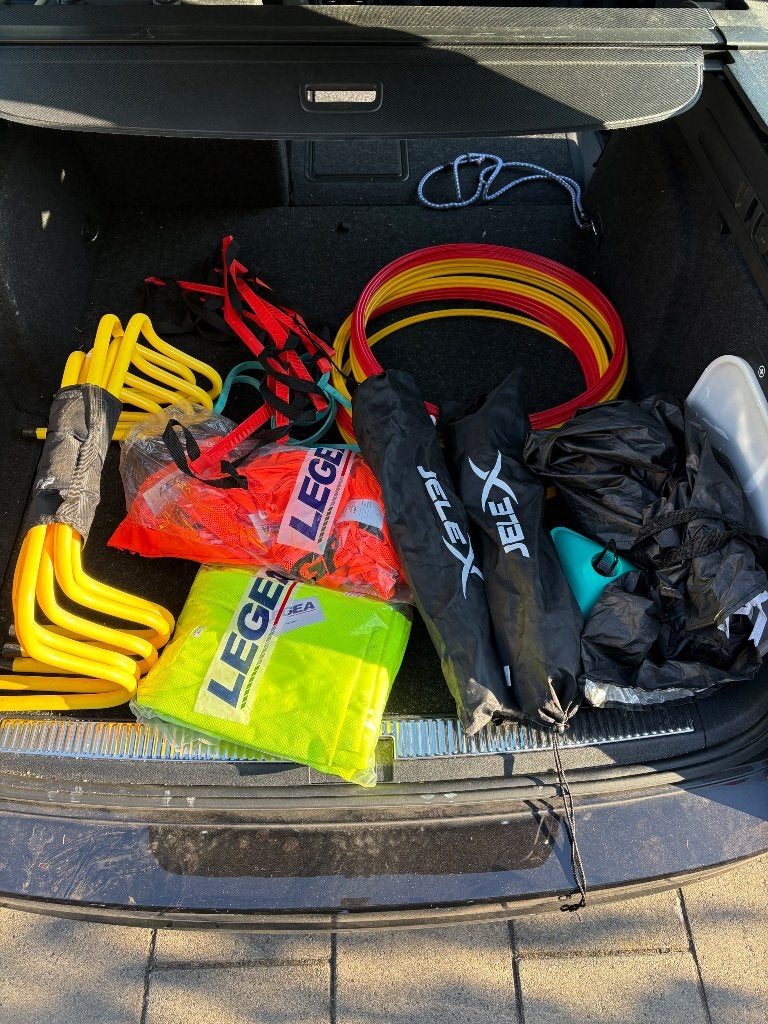Voetbal, Sport en Fitness, Maat XS of kleiner, Ophalen, Gebruikt, Overige typen