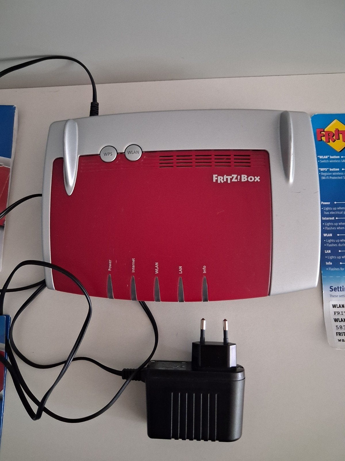 Router AVM FRITSBOX 40 40 wlan in goede staat kort gebruikt, Ophalen of Verzenden, Zo goed als nieuw