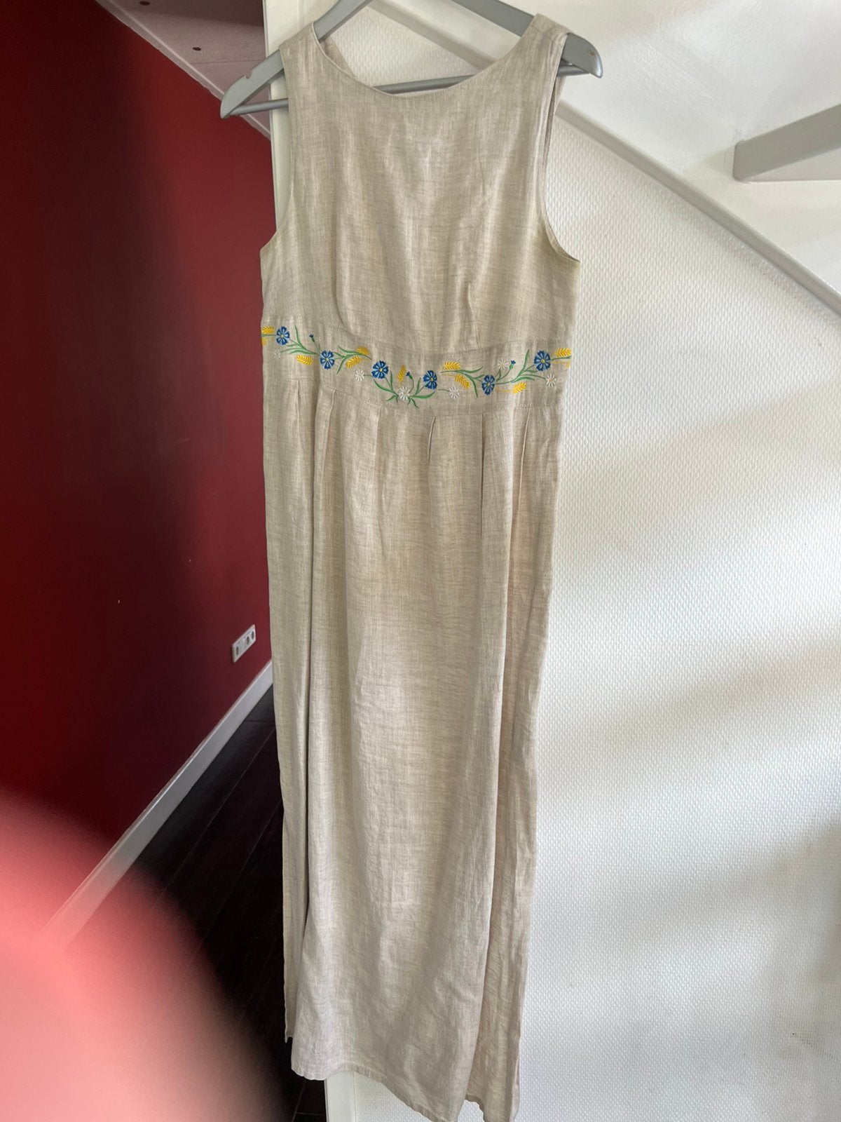 Lange linnen jurk met geborduurdey bloemen, Maat 38/40 (M), Beige, Ophalen of Verzenden, Zo goed als nieuw