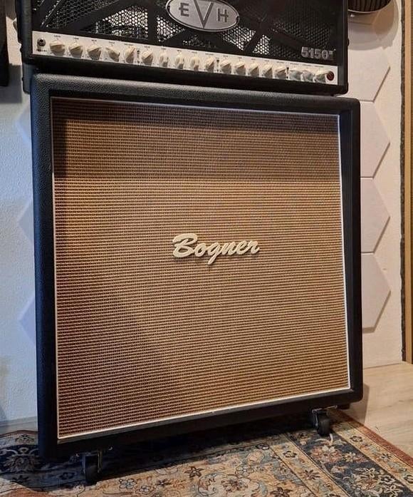 Bogner 412 straight (Celestion Vintage v30), Ophalen, Zo goed als nieuw