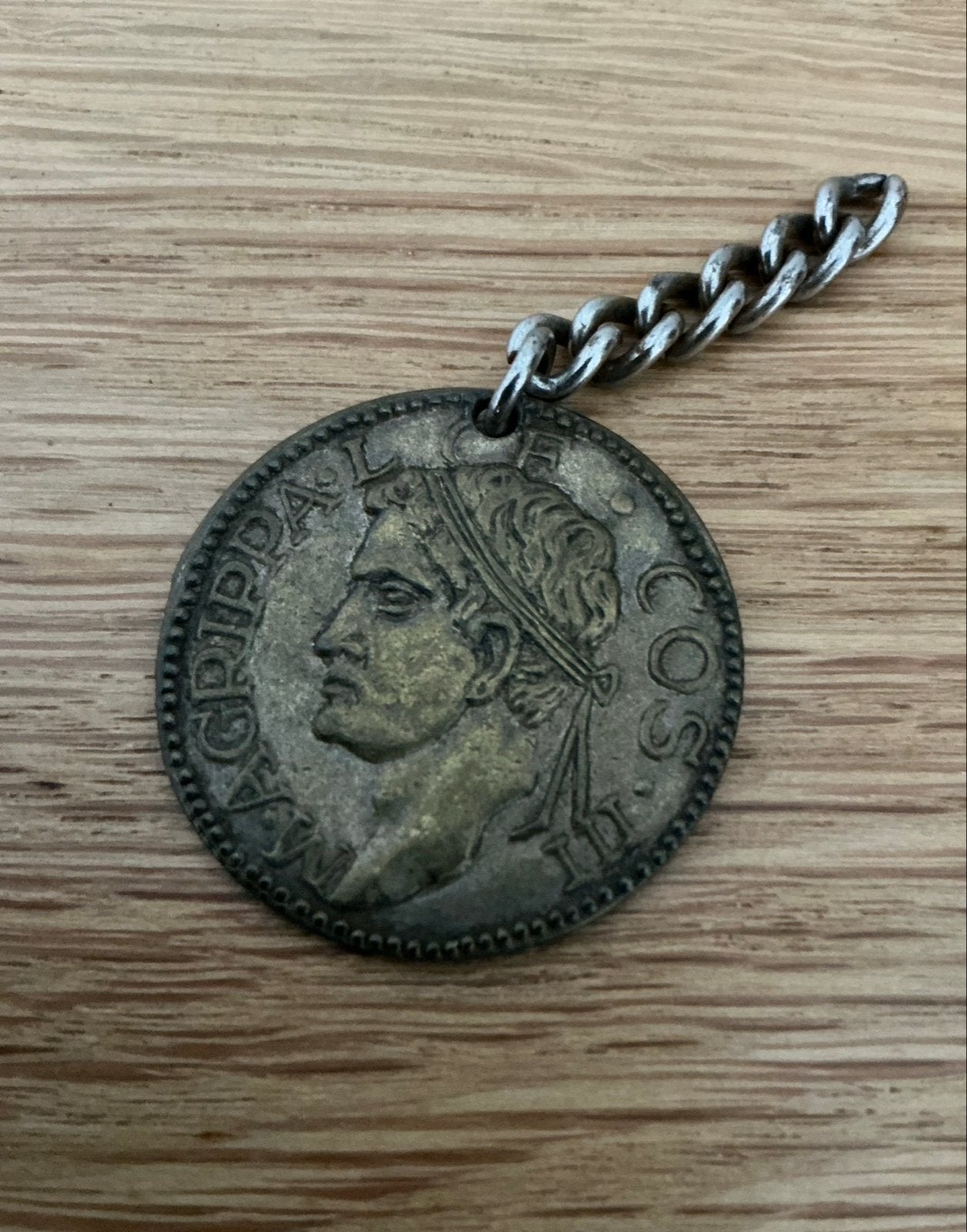 Antieke Romeinse munt hanger - Agrippa, Ophalen of Verzenden, Buitenland