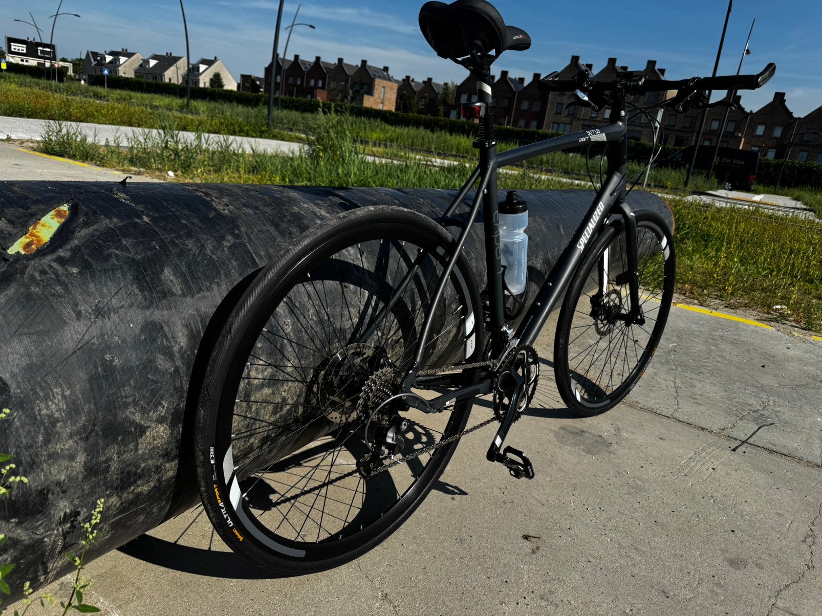 Specialized Sirrus Expert L/XL (60 cm) Complete uitrusting., Fietsen en Brommers, 28 inch, Gebruikt, 57 tot 61 cm, Meer dan 20 versnellingen