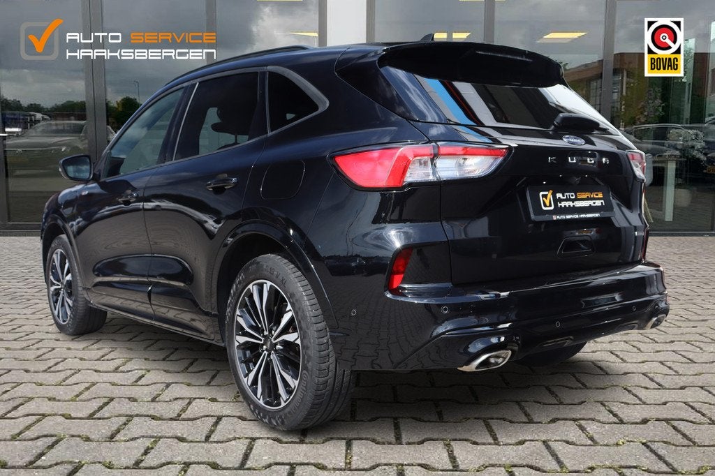 Ford Kuga 2.5 PHEV ST-Line X | ACC | B&O | Camera |, 14 kWh, Zwart, 4 cilinders, Zwart