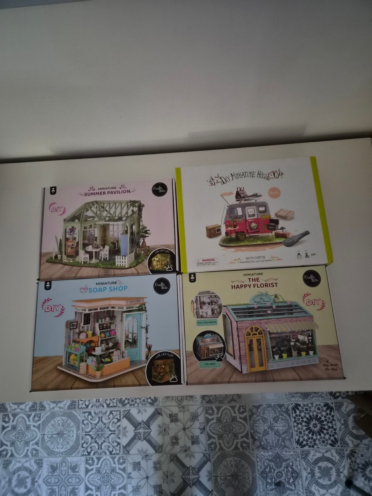 DIY Miniatuur Huisjes - Soap Shop, Florist, Summer Pavilion, Hobby en Vrije tijd, Ophalen, Nieuw