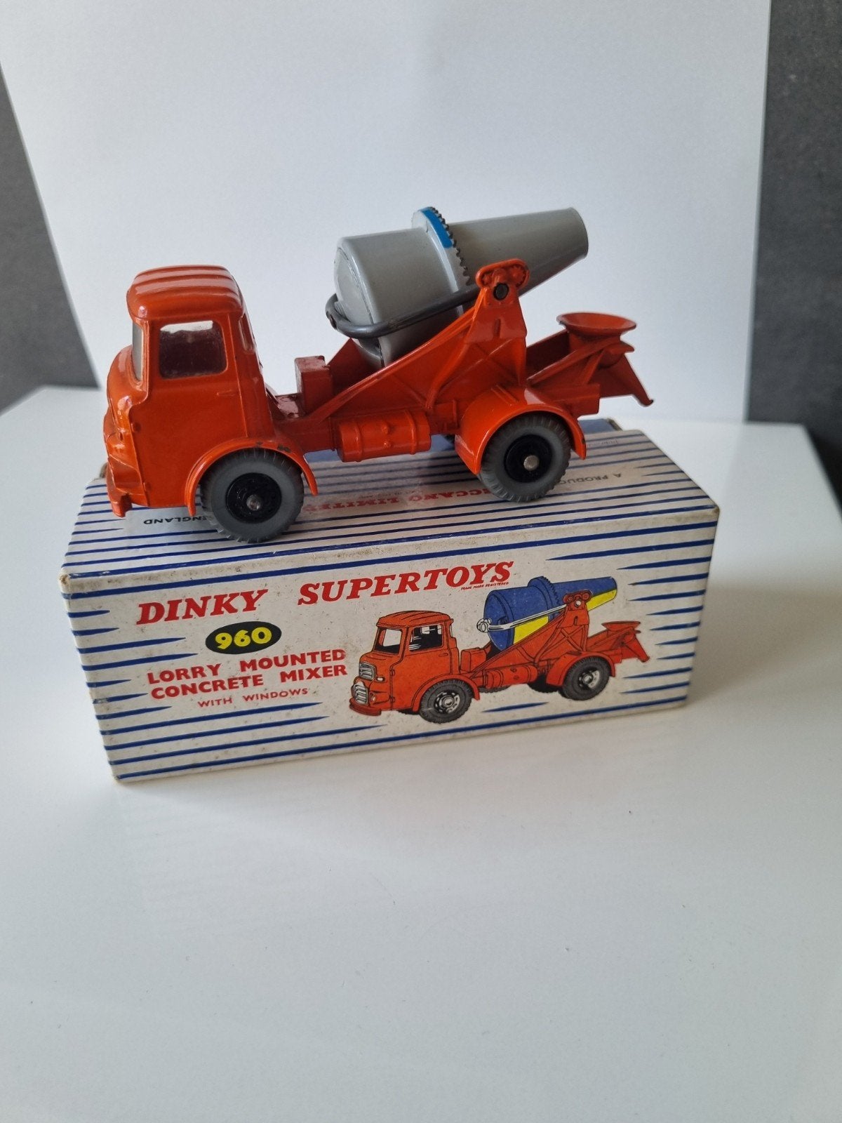 dinky toys, Ophalen of Verzenden, Auto, Dinky Toys