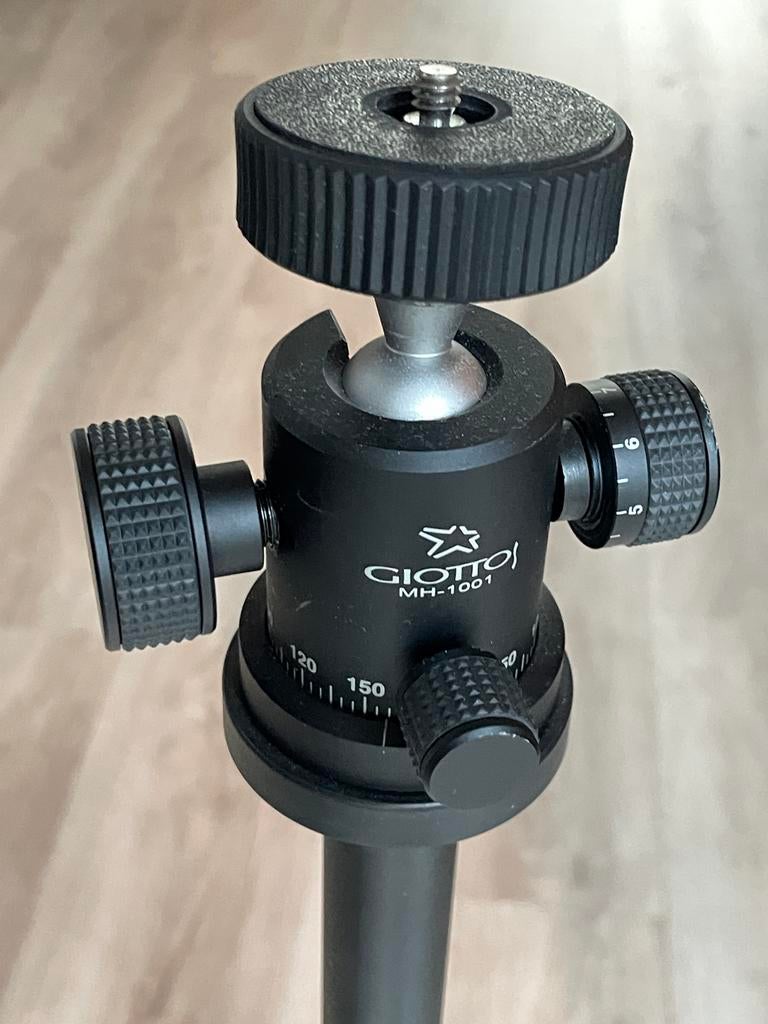Giottos MH-1001 Balhoofd met statief, Ophalen, Gebruikt, Driepoot, 150 tot 175 cm