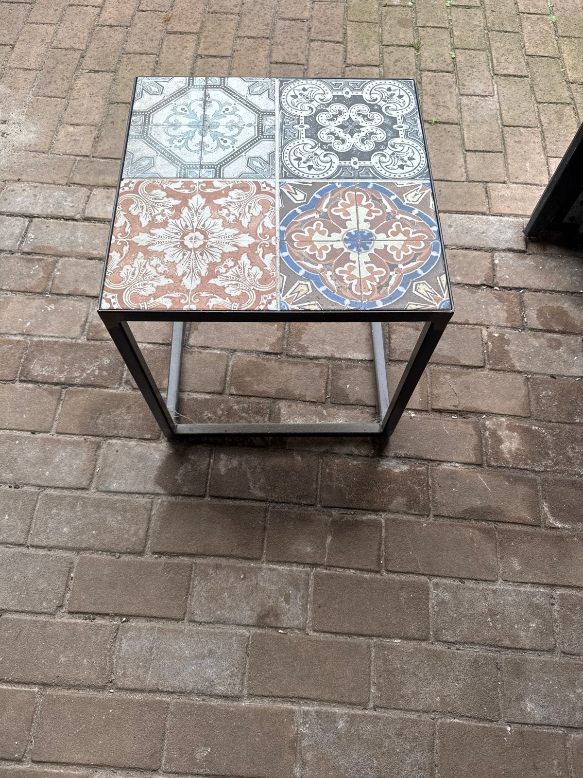 Portugees bijzettafeltje met tegels (41x41x40 cm), Ophalen, Minder dan 45 cm, Minder dan 55 cm, Gebruikt