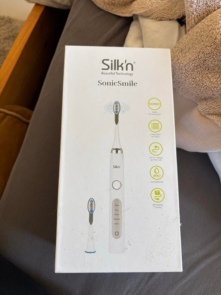 Nieuwe Silk'n SonicSmile tandenborstel (zonder borsteltjes), Ophalen of Verzenden, Nieuw, Mondverzorging