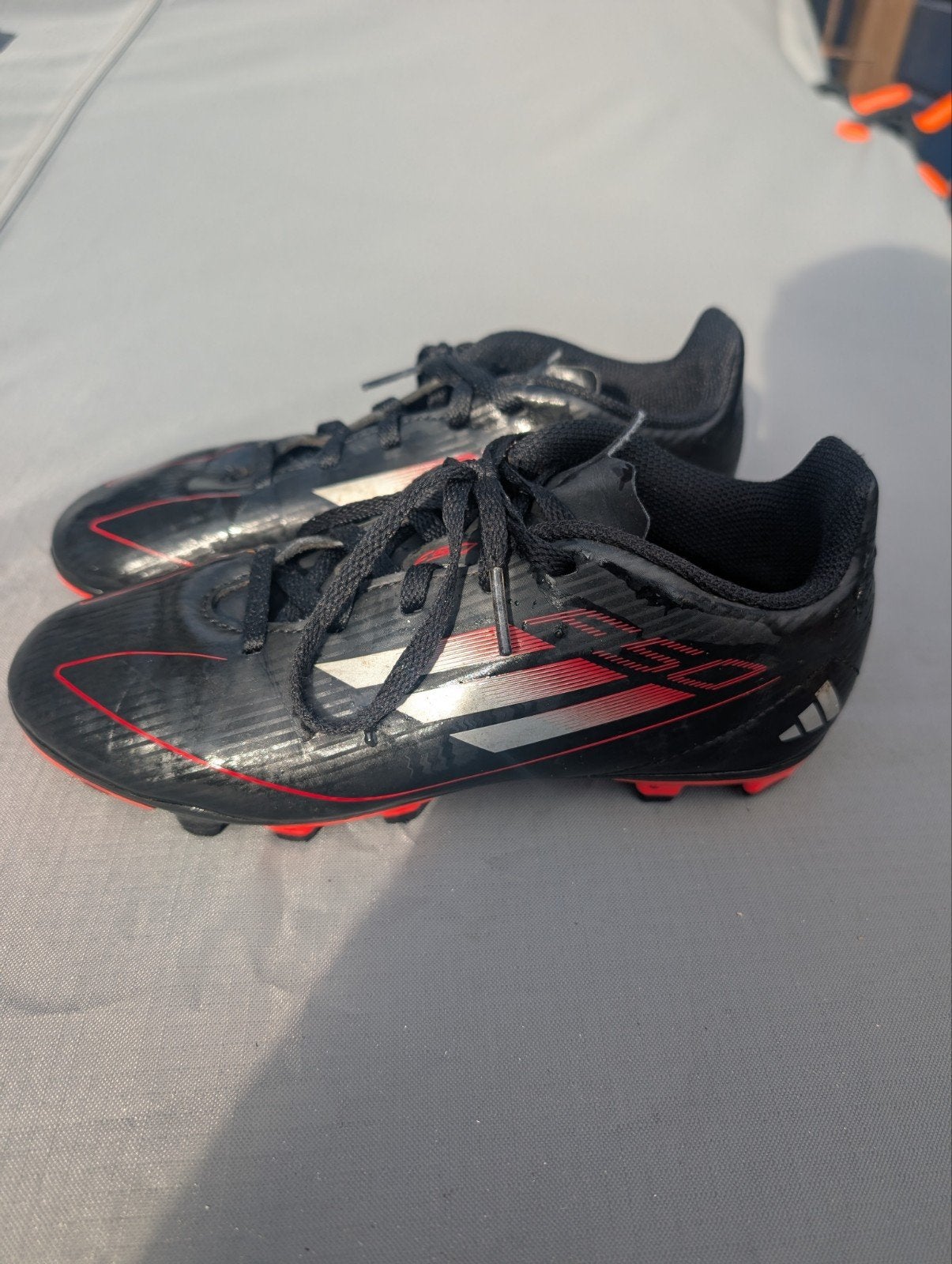 Adidas voetbalschoenen maat 35, Ophalen of Verzenden, Gebruikt, Schoenen
