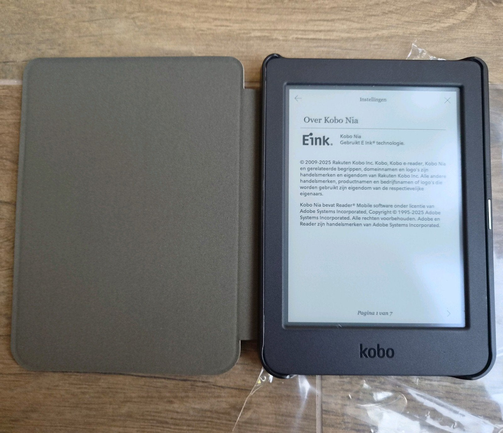 Zgan Kobo Nia ereader met nieuwe sleepcover, Computers en Software, E-readers, Rakuten Kobo Inc, 6 inch of minder, Rakuten Kobo