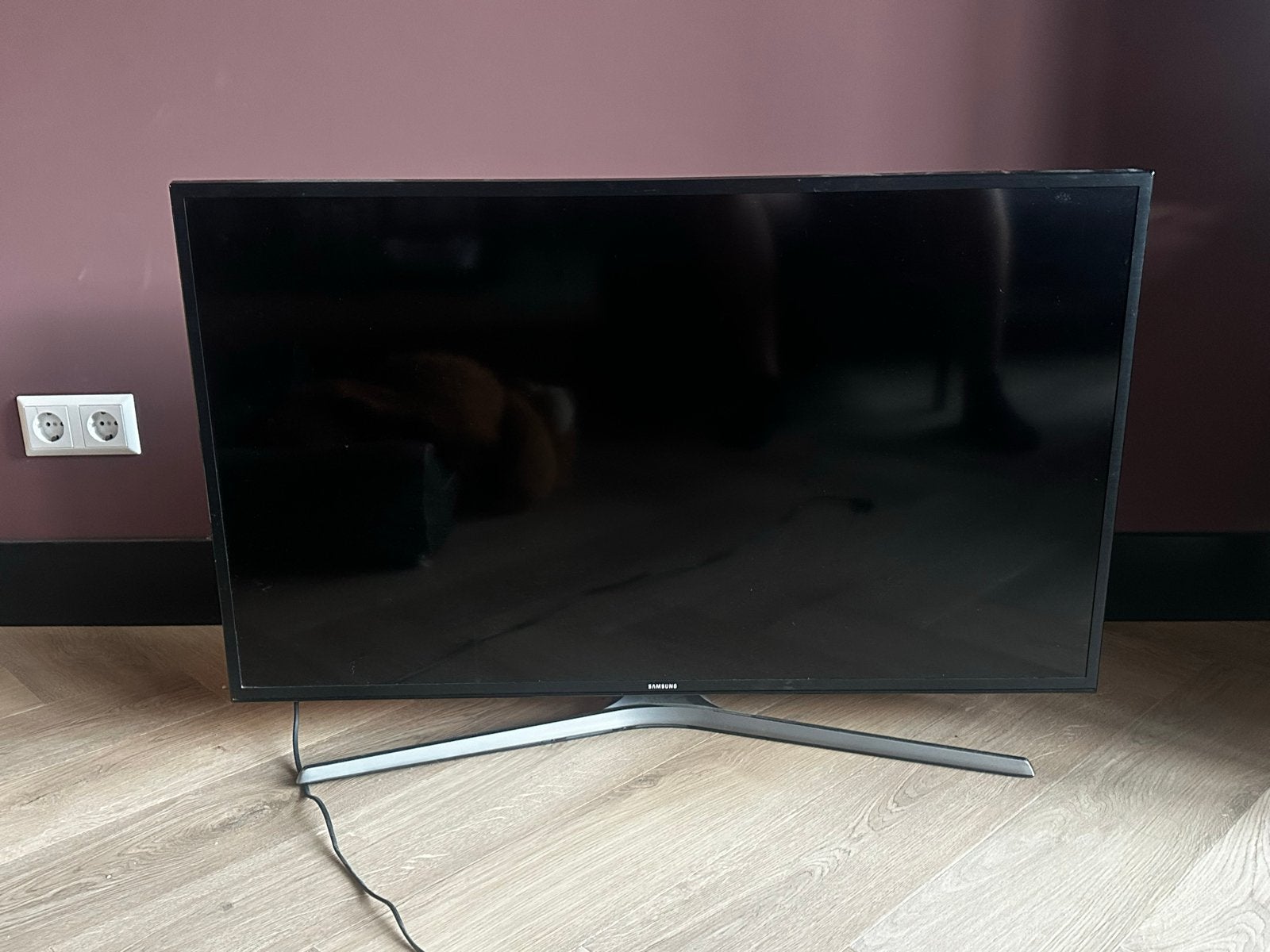 Samsung 40 inch 4K Smart TV - UE40MU6100