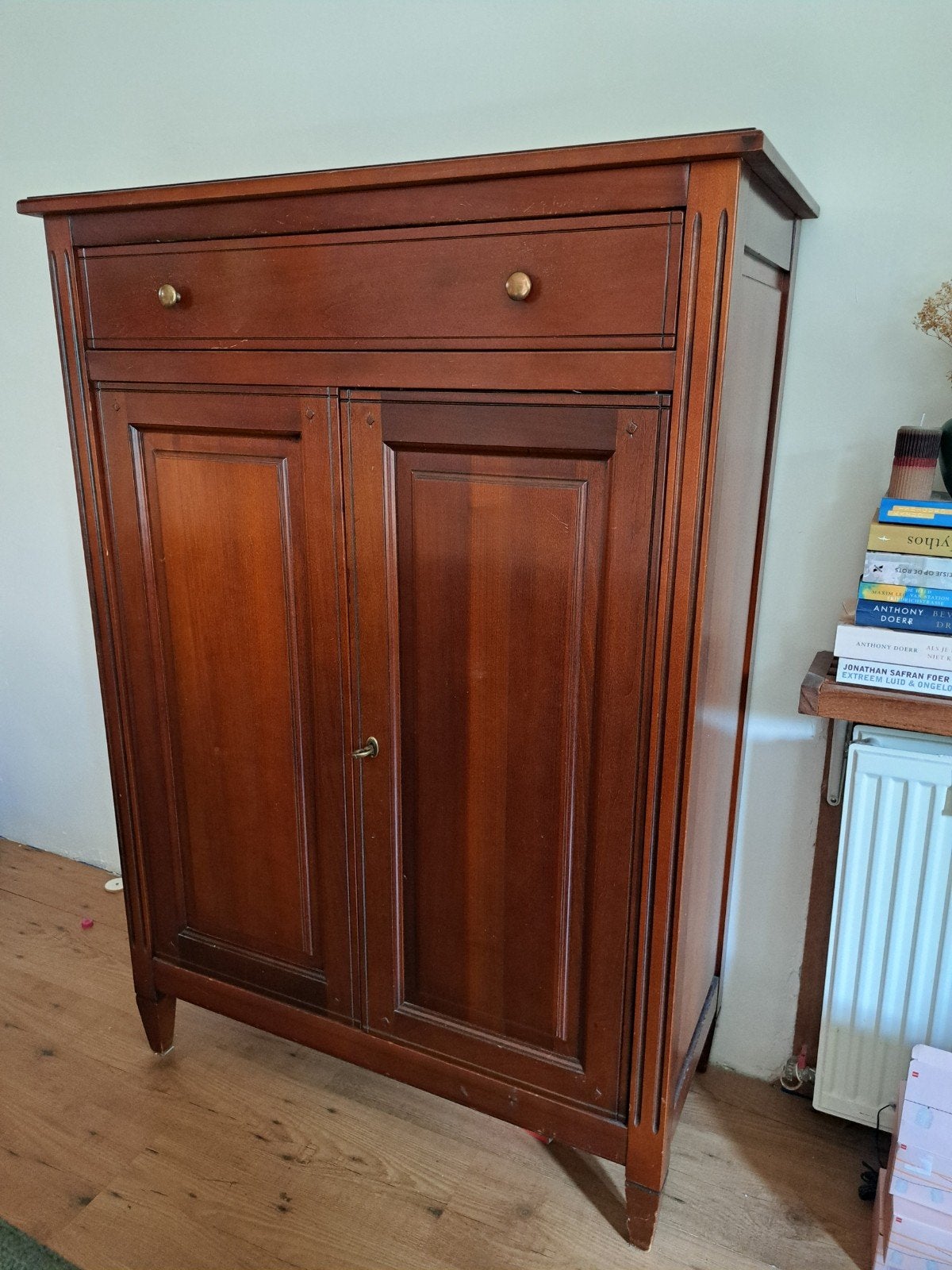 klassieke houten kast/dressoir, Ophalen, Gebruikt, 120 tot 170 cm