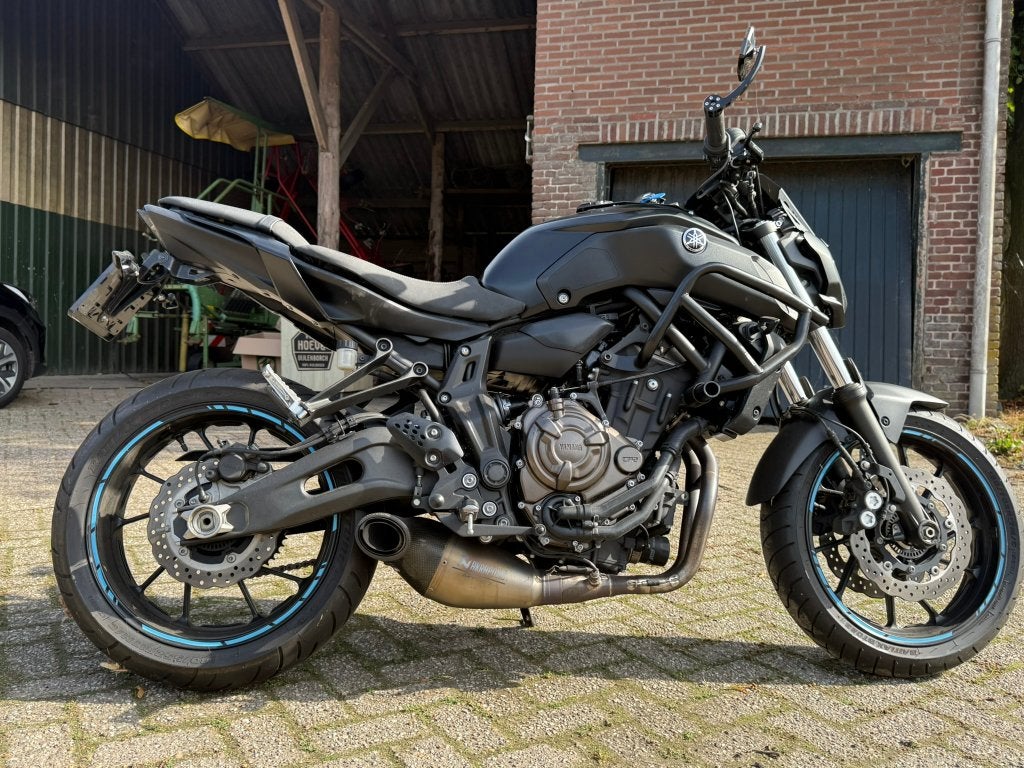 Yamaha MT-07 Akrapovic - 2019 - Veel Extra’s & Zeer Compleet, Handvatverwarming, 2 cilinders, Motorrijbewijs A, Particulier