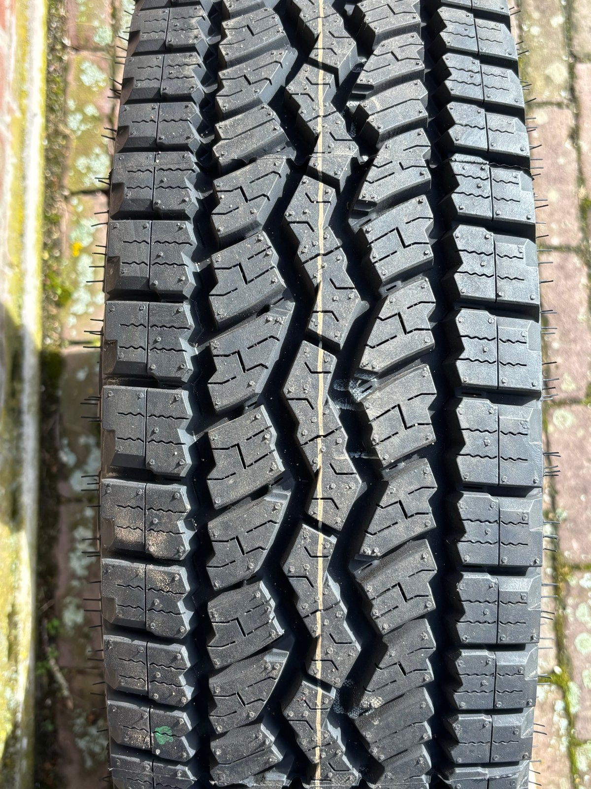 FALKEN WILDPEAK A/T3WA 235/85 R16, Ophalen, 16 inch, Nieuw, 235 mm