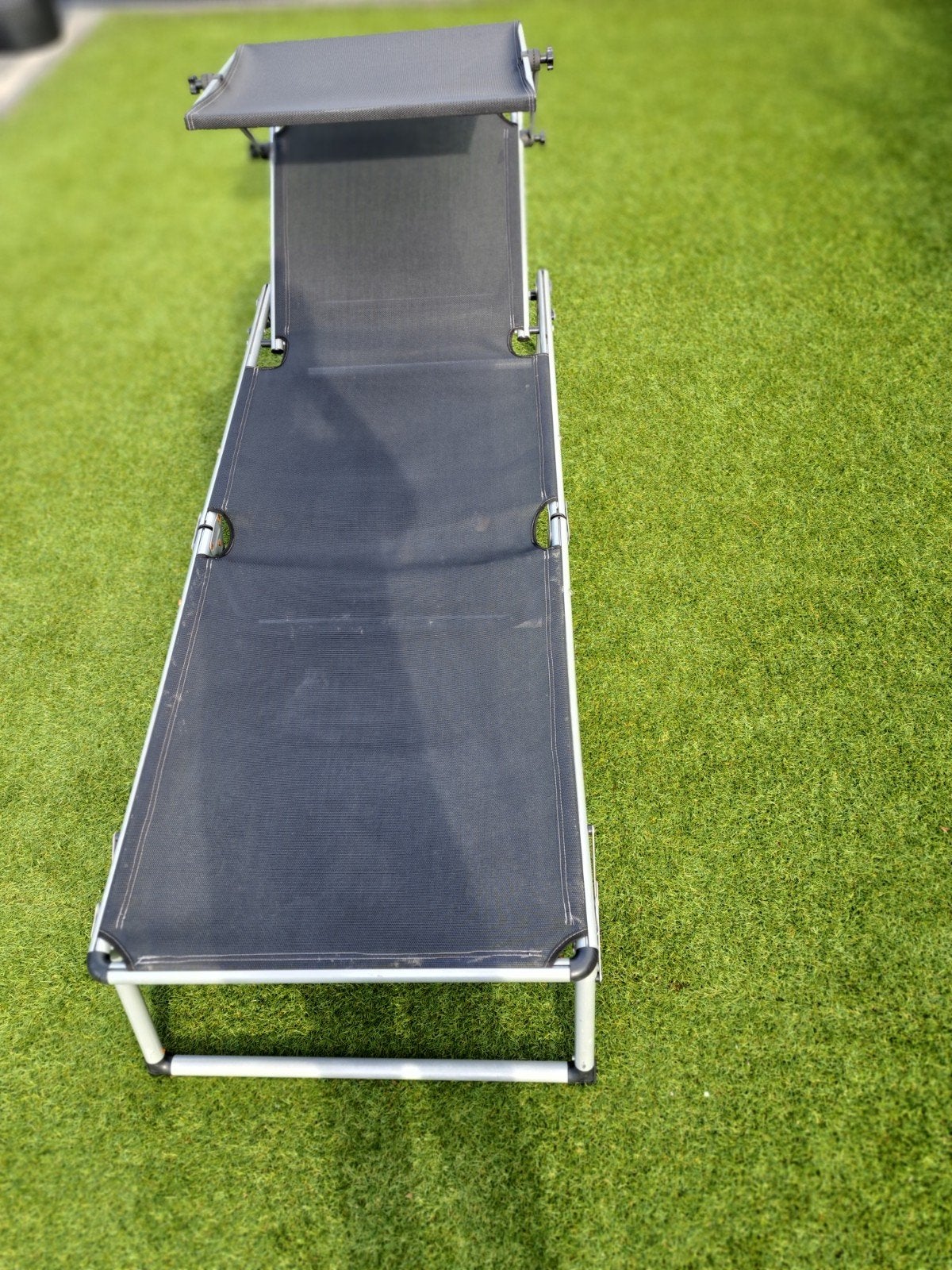 Ligbed ideaal voor het strand of in de tuin, Tuin en Terras, Ophalen, Gebruikt, Textileen, Inklapbaar