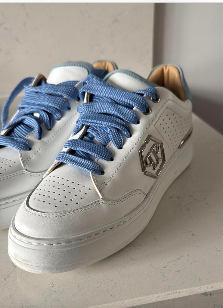 Witte Philipp Plein sneakers met blauwe veters, Ophalen of Verzenden, Nieuw, Wit, Sneakers of Gympen