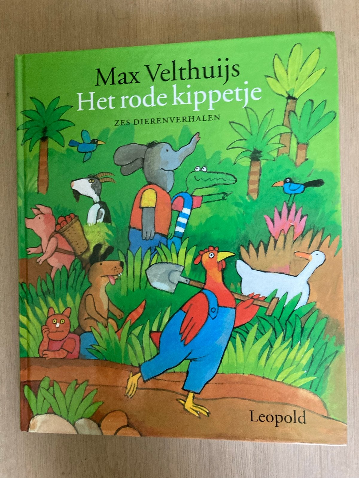 Max Velthuijs - Het rode kippetje (zes dierenverhalen), Boeken, Ophalen of Verzenden, Gelezen, 3 tot 4 jaar