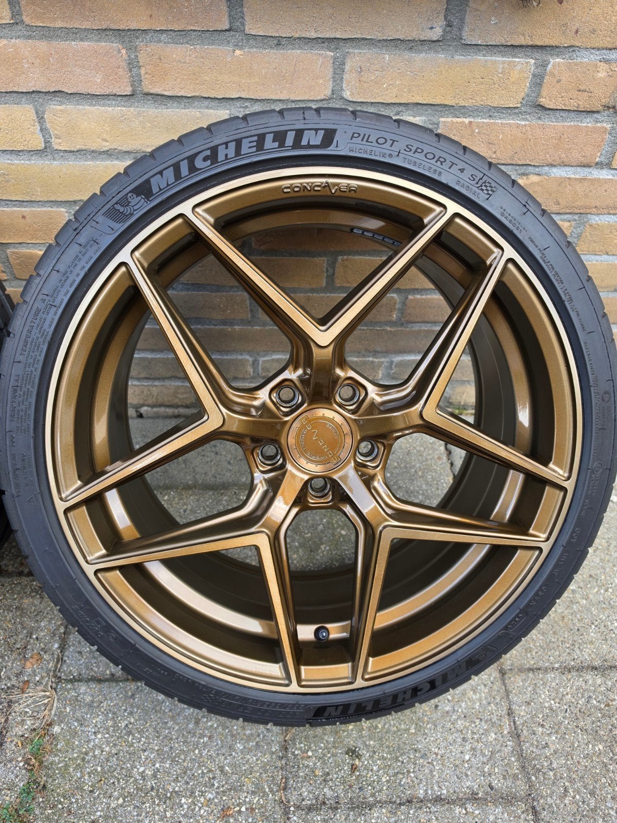 Concaver CVR2 19 inch - brushed bronze, Auto-onderdelen, 235 mm, Band(en), Zomerbanden, Ophalen