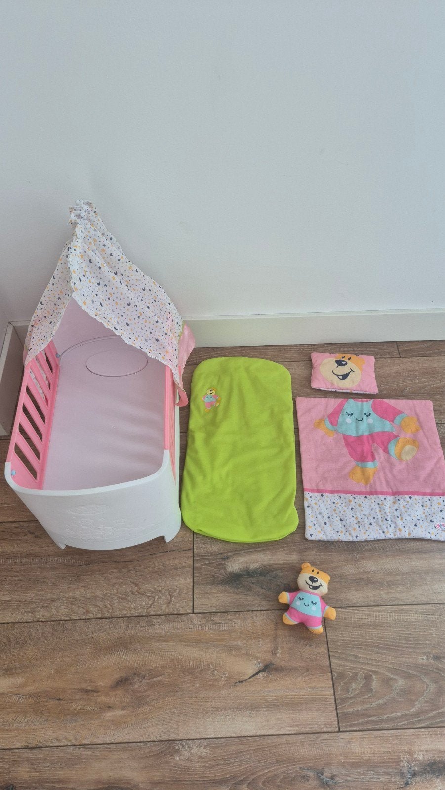 Baby Born Magische Hemelbedje met Muziek en Geluid Babyborn., Kinderen en Baby's, Ophalen of Verzenden, Zo goed als nieuw, Babypop