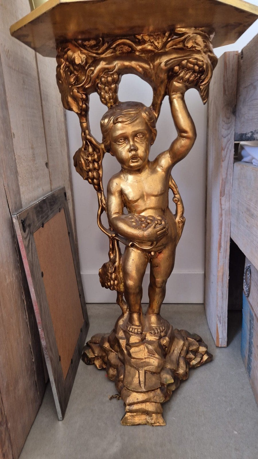 Houtsnijwerk prachtige kunst tafel, Ophalen