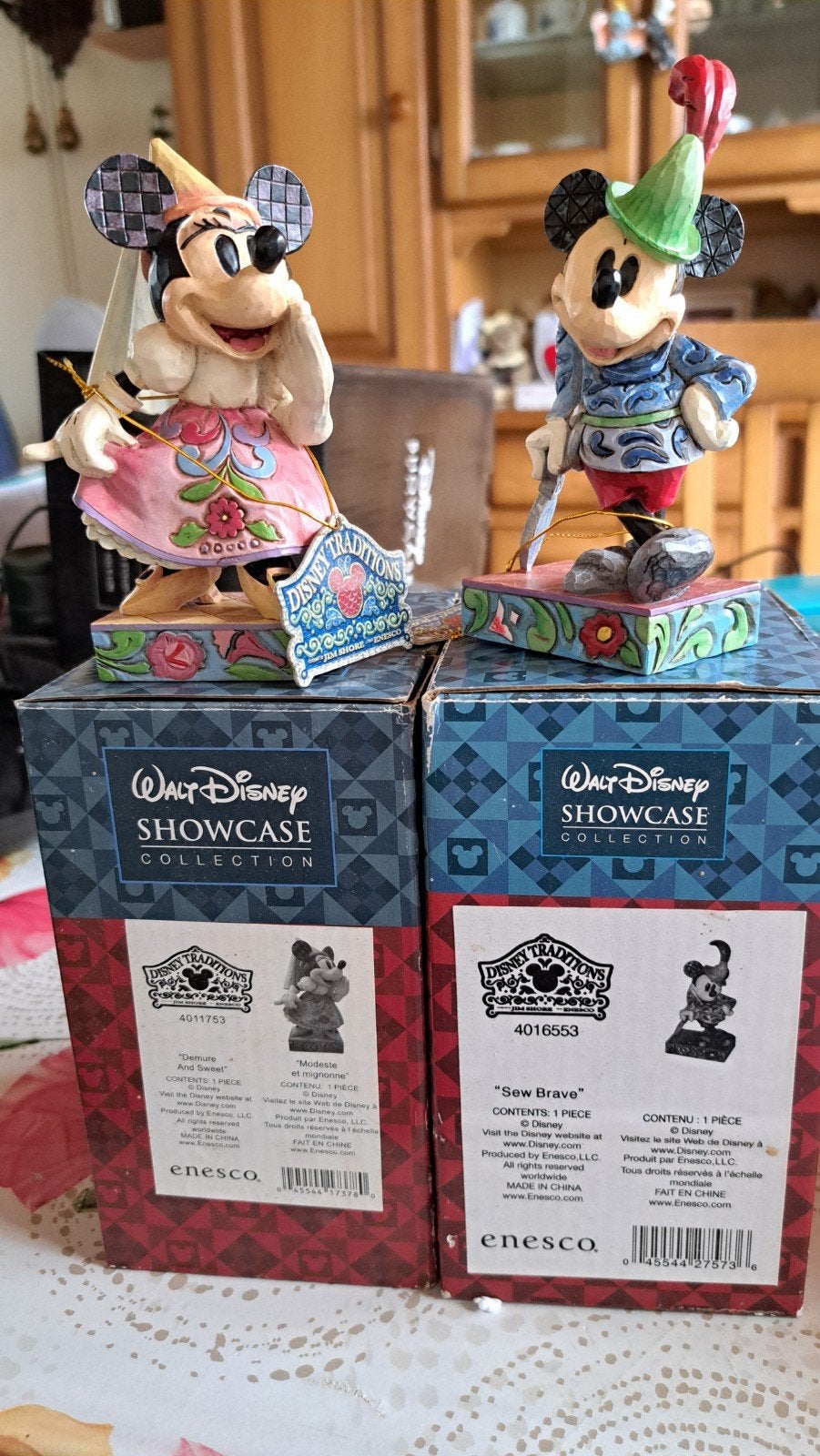 Disney Showcase Mickey & Minnie Mouse Beeldjes, Ophalen