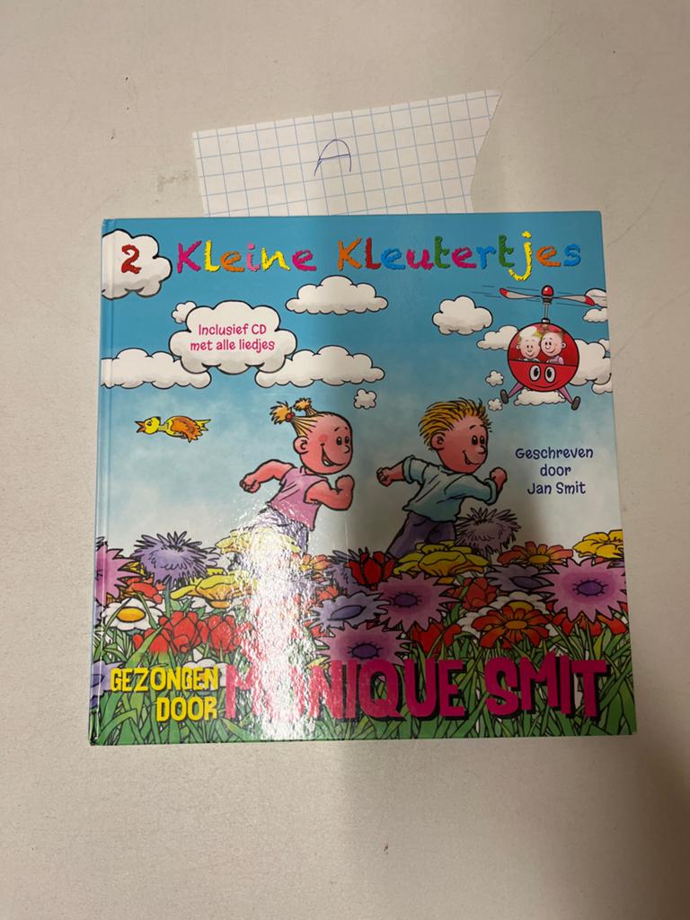 2 Kleine Kleutertjes - Jan Smit & Monique Smit (incl. CD), Hobby en Vrije tijd, Ophalen of Verzenden, Zo goed als nieuw