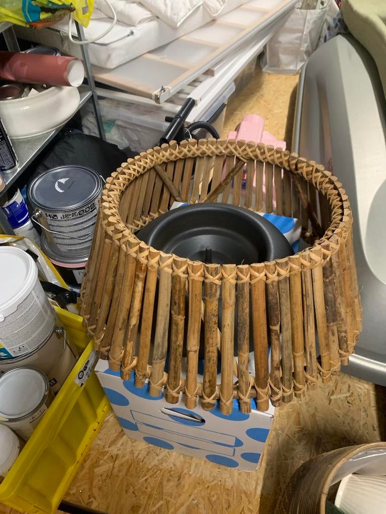 Kerstboom standaard voor echte boom met bamboo kerstboomrok, Ophalen, Zo goed als nieuw