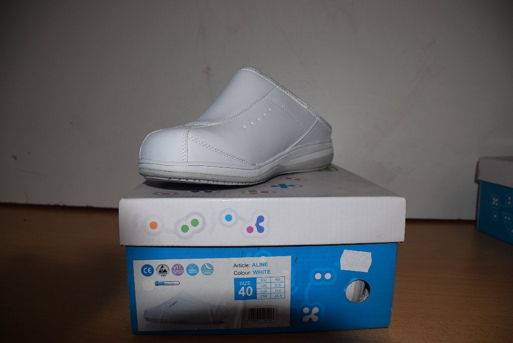 schoenen, Wit, Nieuw, Ophalen of Verzenden, Werkschoenen
