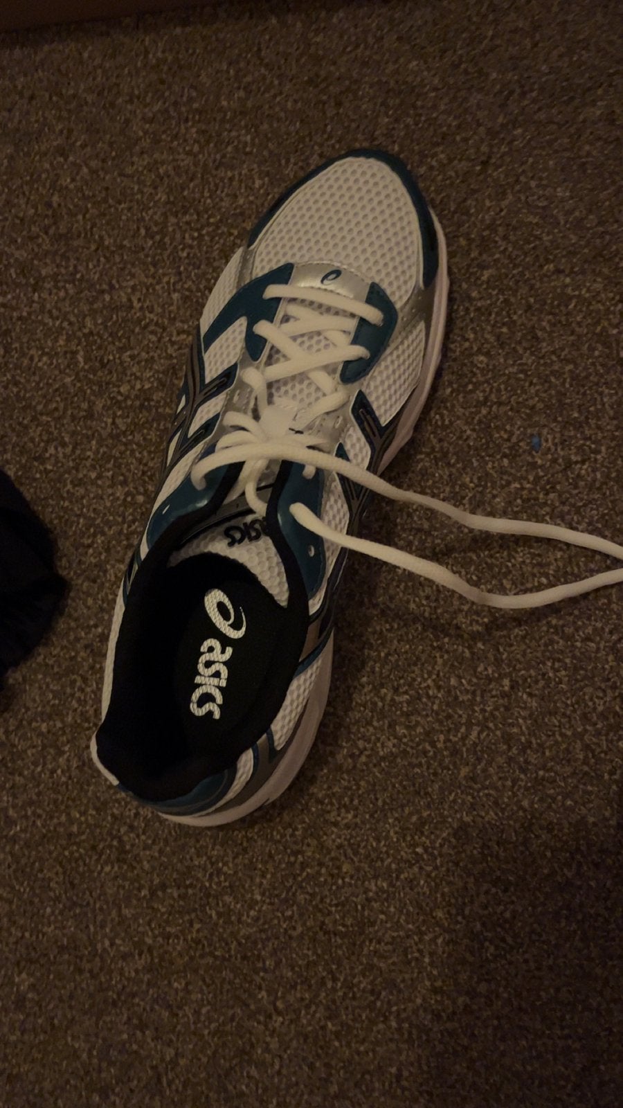 2 paar Acics nieuw in doos 80 euro, Ophalen of Verzenden, Nieuw, Schoenen