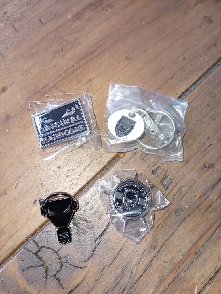 Enzyme pin ruffneck buttons ruffneck winkelwagenmuntje, Verzamelen, Ophalen of Verzenden, Nieuw, Overige onderwerpen