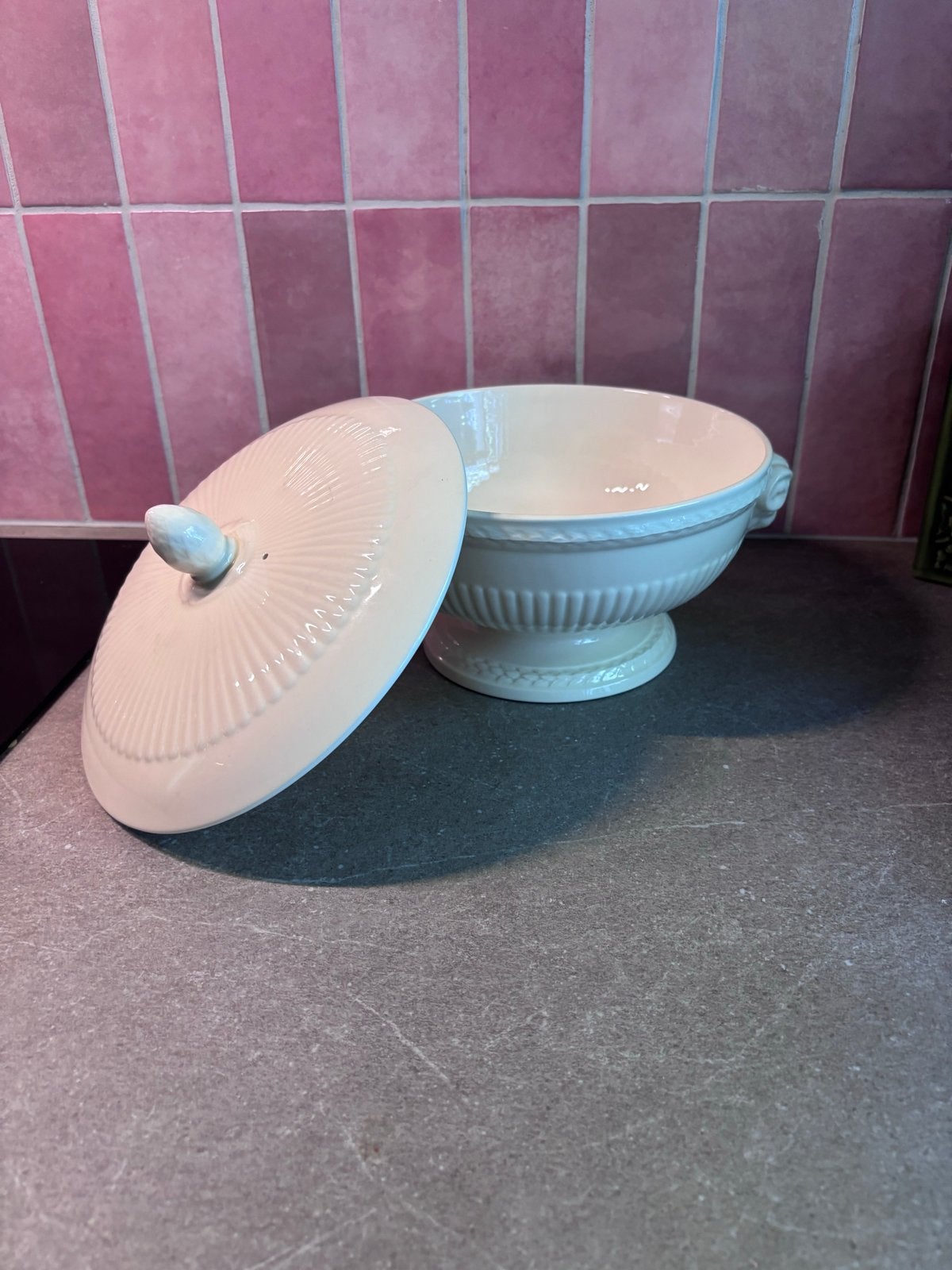 Grote Wedgwood Edme schaal met deksel, Ophalen of Verzenden