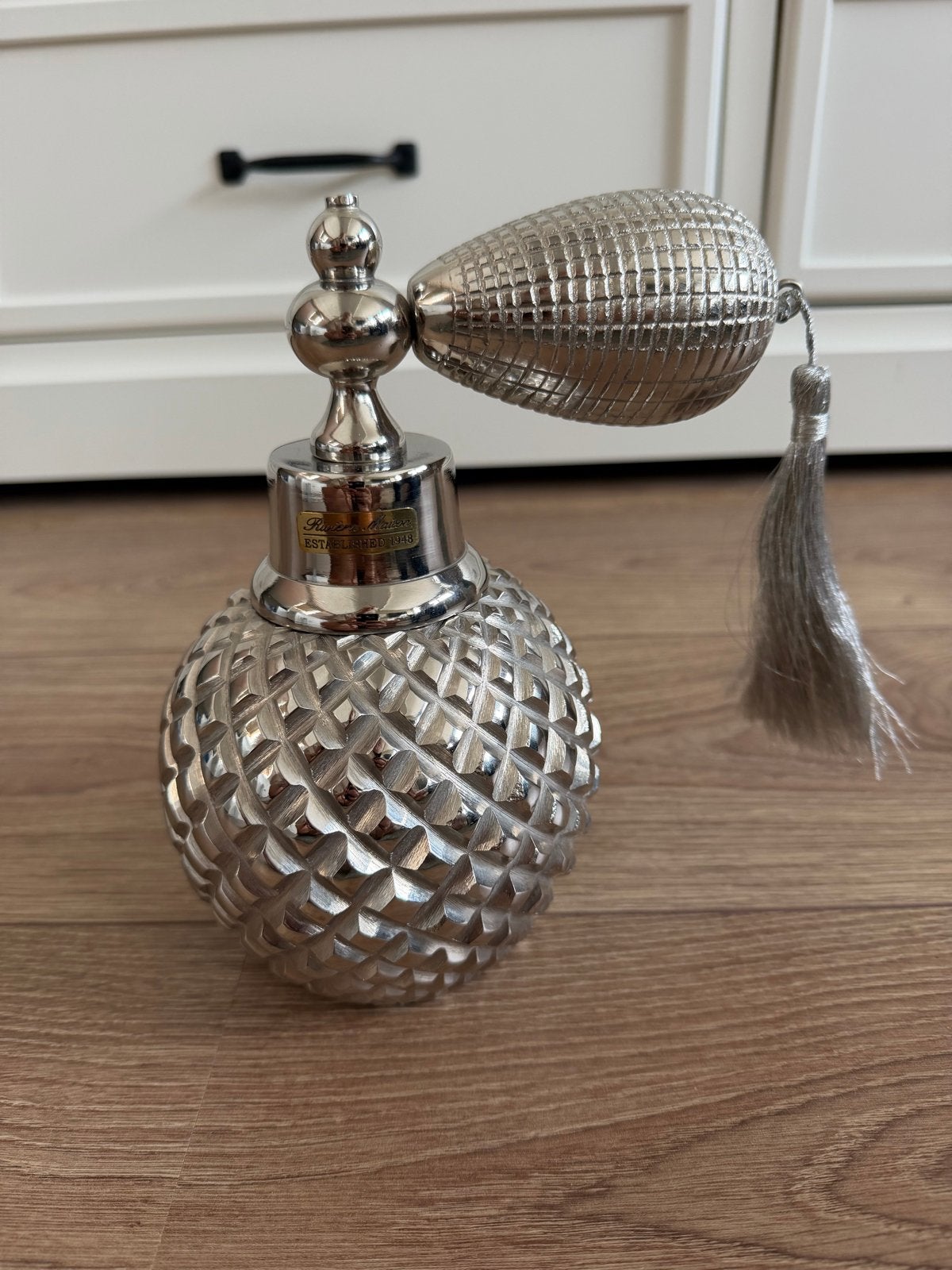 Rivièra Maison RM Lovely Perfume Bottle - parfumfles, Ophalen, Glas, Zilver, Klassiek