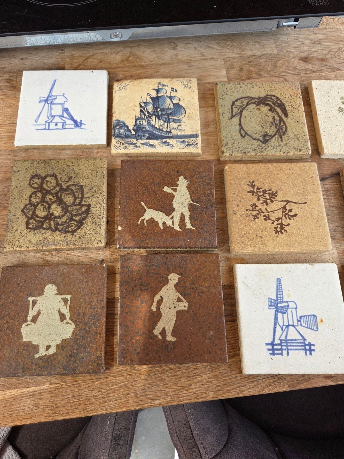 Grote partij decoratieve tegels met diverse motieven, Ophalen of Verzenden