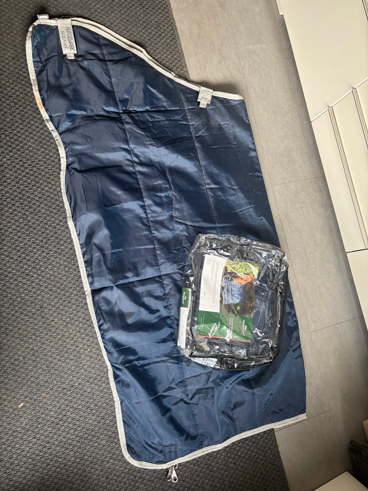 Horseware Pony Liner 100g Navy Silver mt 125/ 175, Dieren en Toebehoren, 100 g, Linersysteem, Ophalen of Verzenden, Zo goed als nieuw