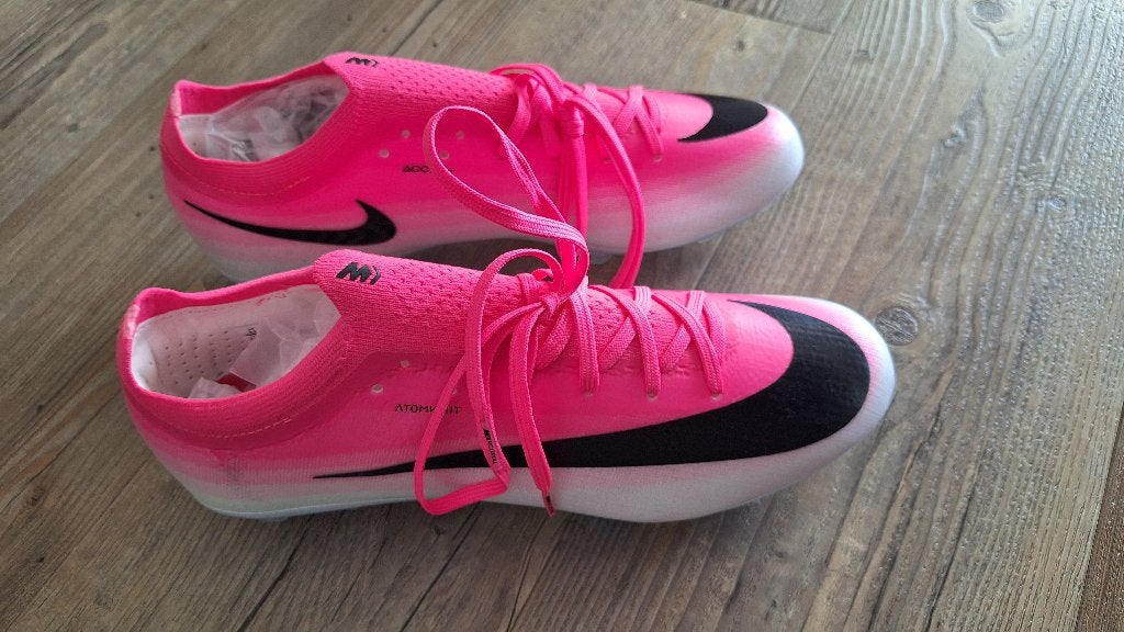 Voetbalschoen Nike roze/wit Mercurial Vapor 17 Elite maat 43, Maat XS of kleiner, Schoenen, Nieuw, Ophalen of Verzenden