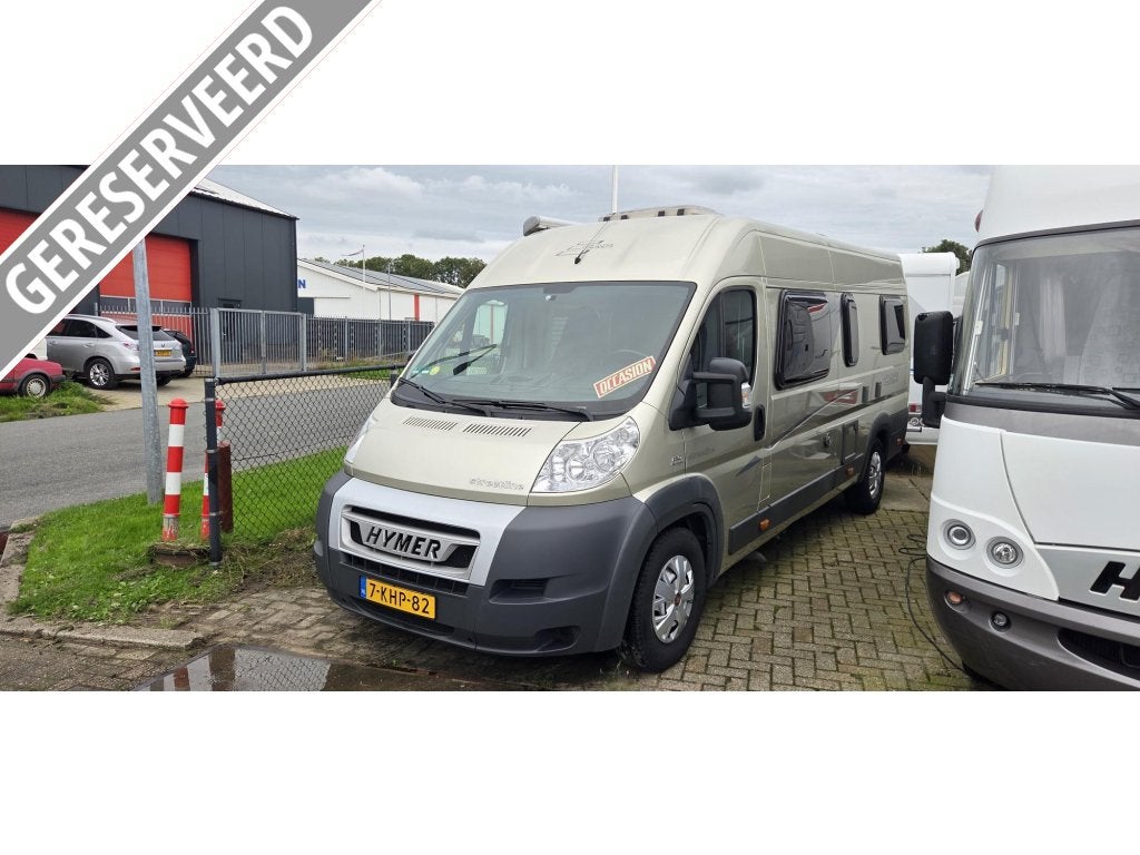 Hymer Car 372 Lengte bed levelsysteem, Caravans en Kamperen, Buscamper of Camperbus, Ringverwarming, Koelkast, Bedrijf