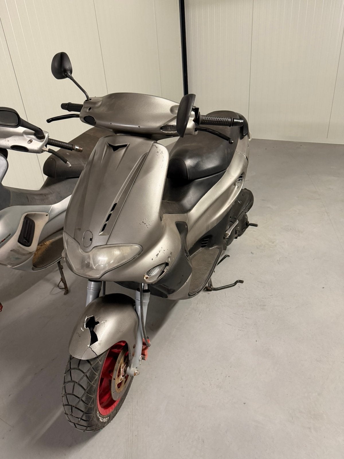 gilera runner 125cc DD DG, Fietsen en Brommers, Scooters | Overige merken, Ophalen of Verzenden, Zo goed als nieuw, Tweetakt