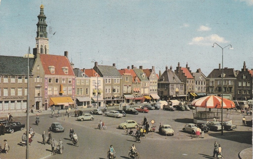 MIDDELBURG Markt met Auto's kl.f. 1960, Verzenden, 1940 tot 1960, Gelopen, Zeeland
