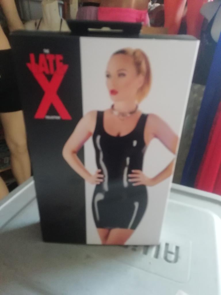 VROUW, Kleding | Dames, Maat 38/40 (M), Zwart, Nieuw, Ophalen of Verzenden