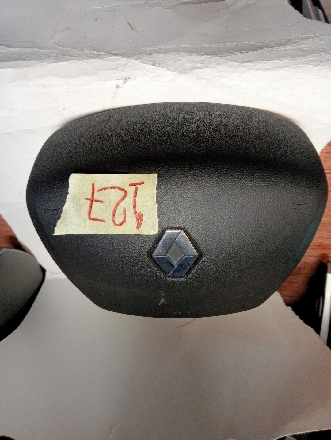 Renault Megane stuur airbag met artikelnummer 985707520R, Auto-onderdelen, Dashboard en Schakelaars, Gebruikt, -, Renault, -