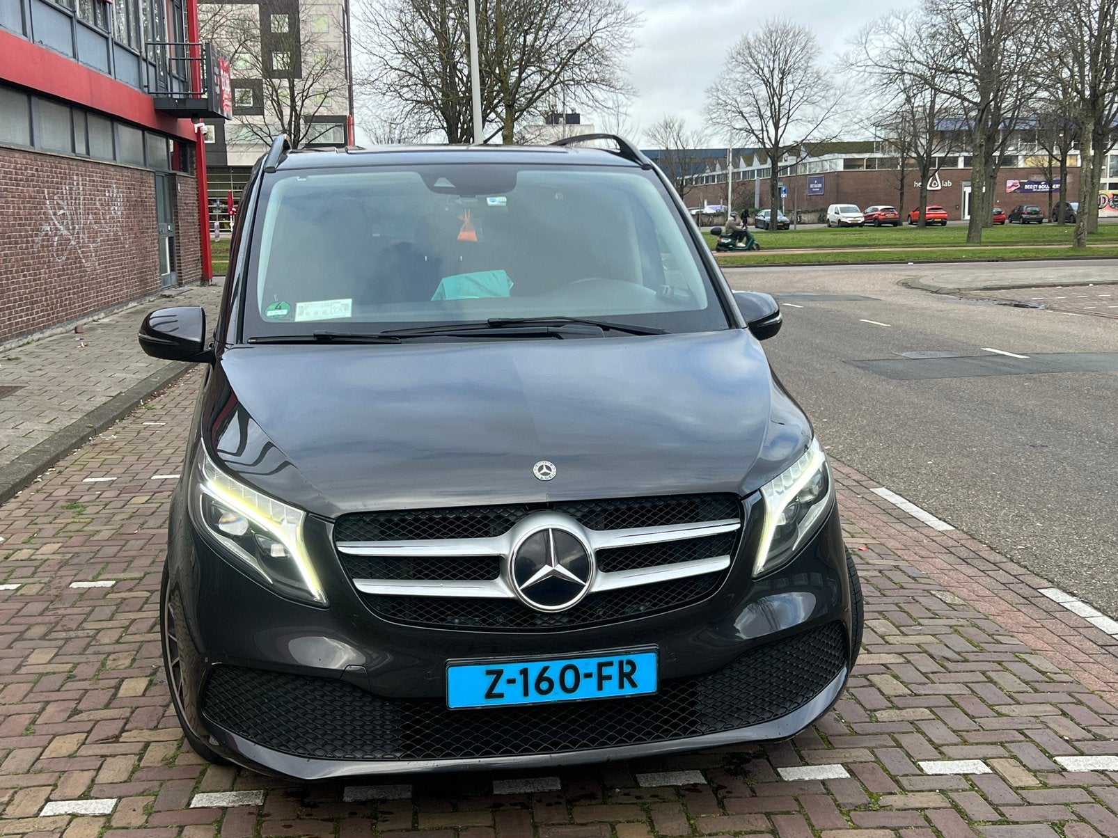 Mercedes-Benz V-Klasse 220 d 163pk Lang 9G-TRONIC 2019 Grijs, Auto's, Mercedes-Benz, 4 cilinders, 2000 kg, 163 pk, Diesel