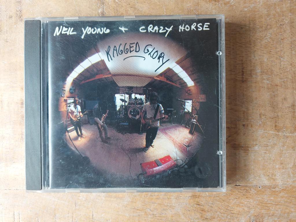 CD Neil Young & Crazy Horse - Ragged Glory, Ophalen of Verzenden, Zo goed als nieuw, Poprock