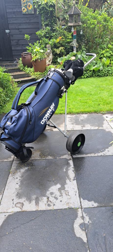 Complete ST.GEORGE golfset + 4-wheels trolley etc., Ophalen, Gebruikt, Set