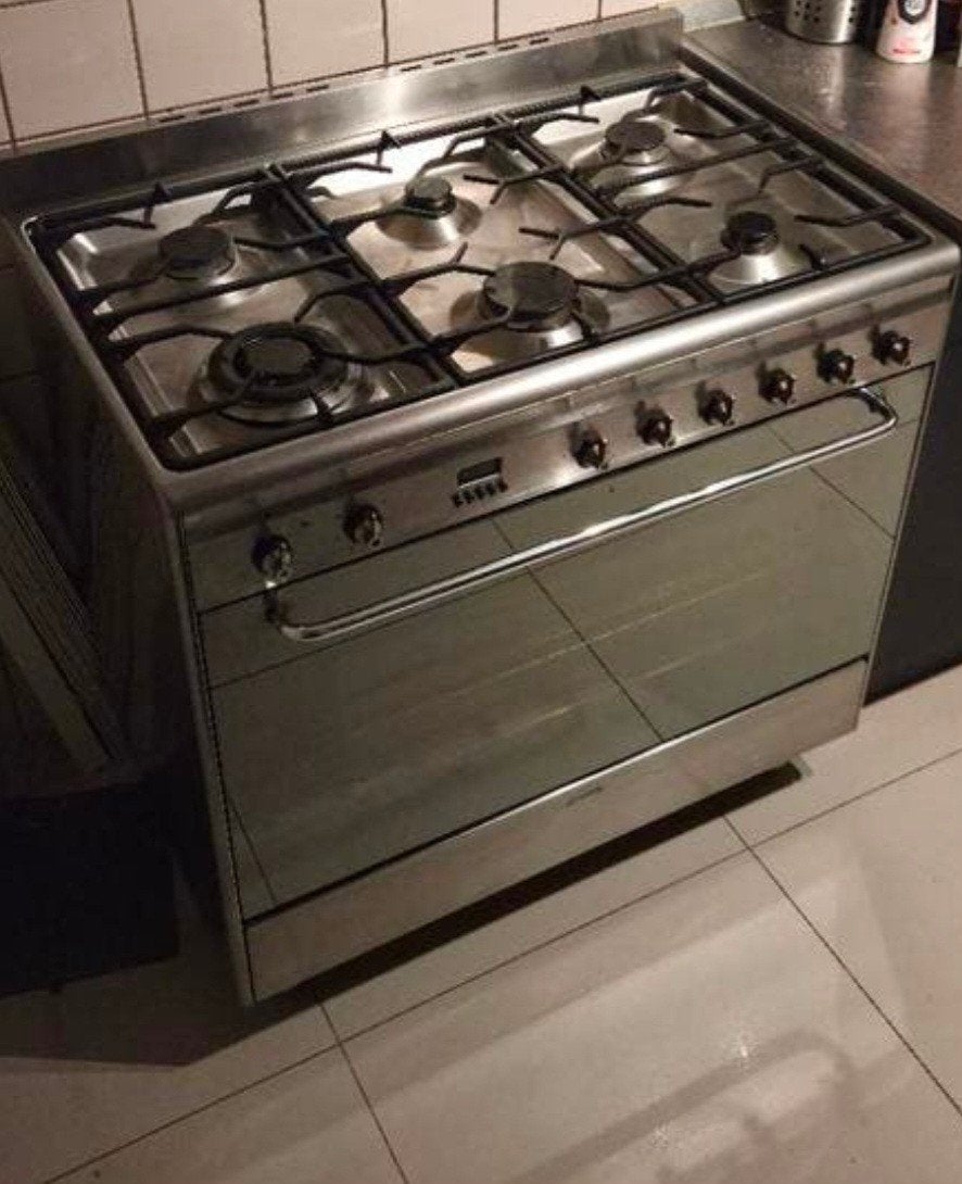 SMEG RVS Gasfornuis 6 pits met oven, Witgoed en Apparatuur, Fornuizen, Gebruikt, Warmhoudplaat, 60 cm of meer, Ophalen of Verzenden
