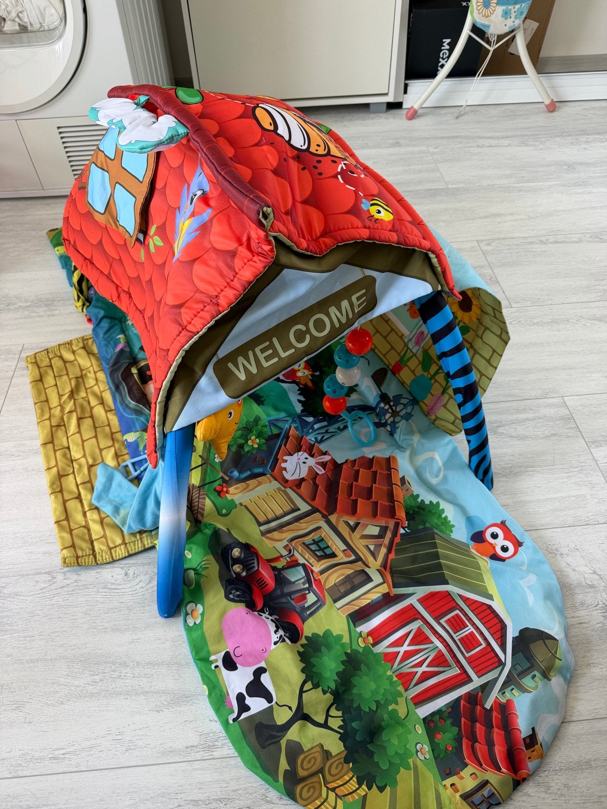 Speelkleed met babygym en speeltjes - Boerderij thema, Ophalen of Verzenden, Gebruikt, Speelkleed