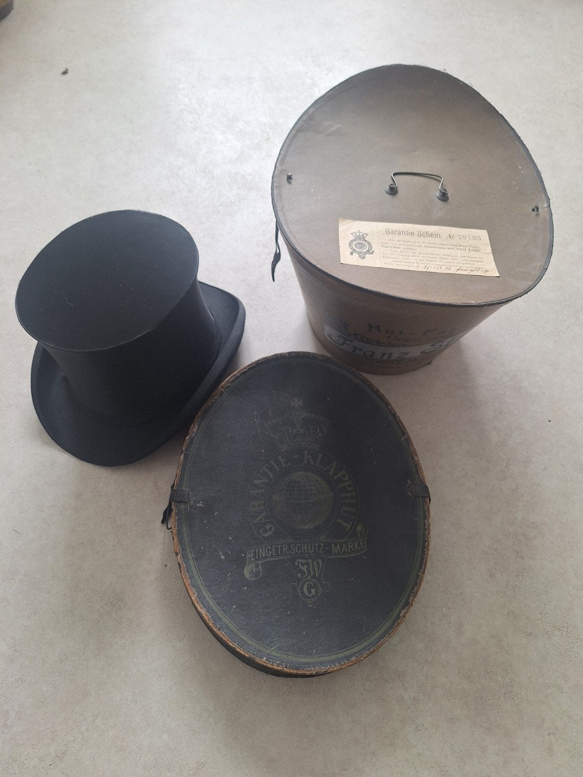 Museale Chapeau Claque uit 1906 met originele document, Antiek en Kunst, Ophalen of Verzenden